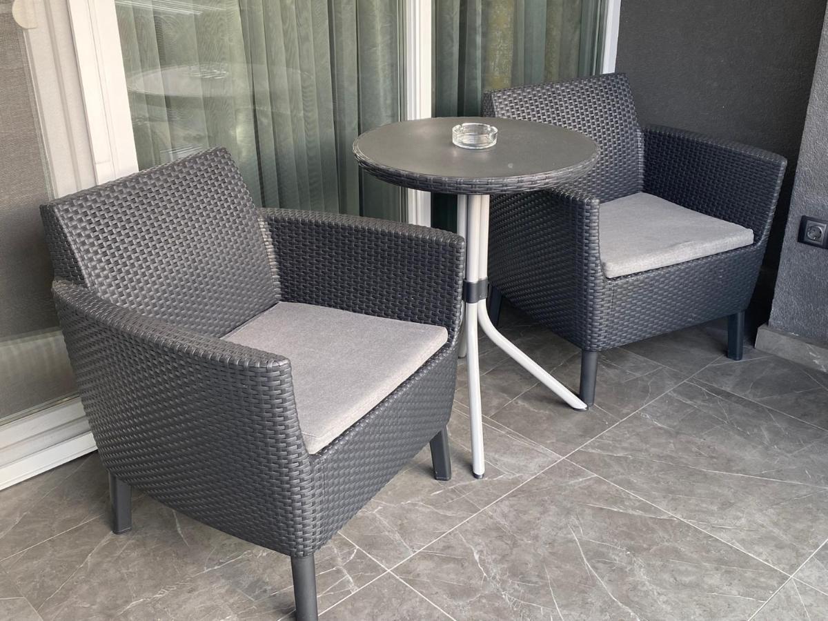 Noir Silvery Apartman Szegedin Exterior foto