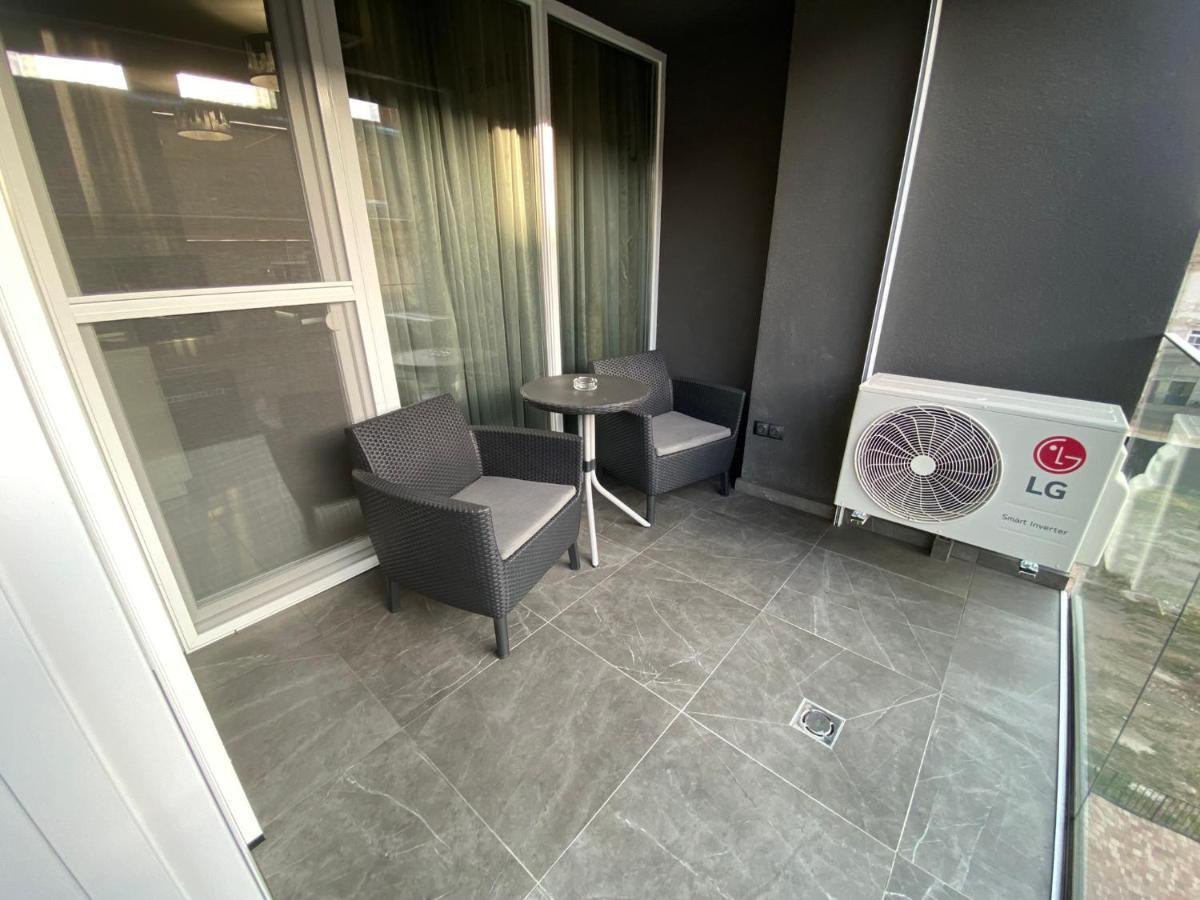 Noir Silvery Apartman Szegedin Exterior foto